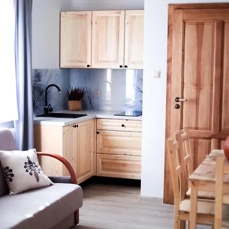 Gosciniec Smrekowa Konukevi